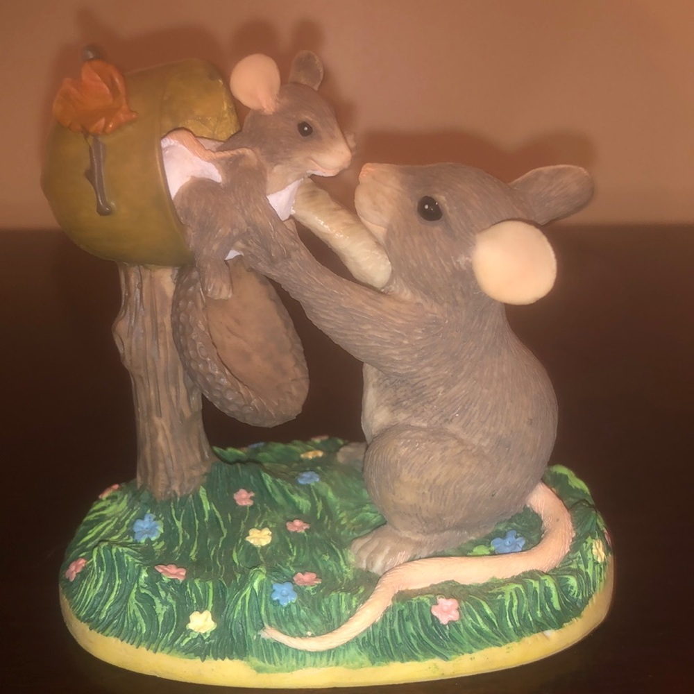 Charming Tails”New Arrival” figurine!!